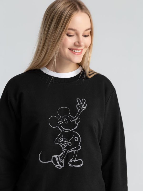 Свитшот с вышивкой Mickey Mouse, черный