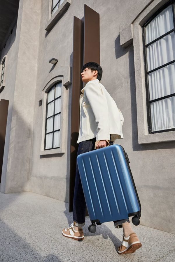 Чемодан Danube Luggage